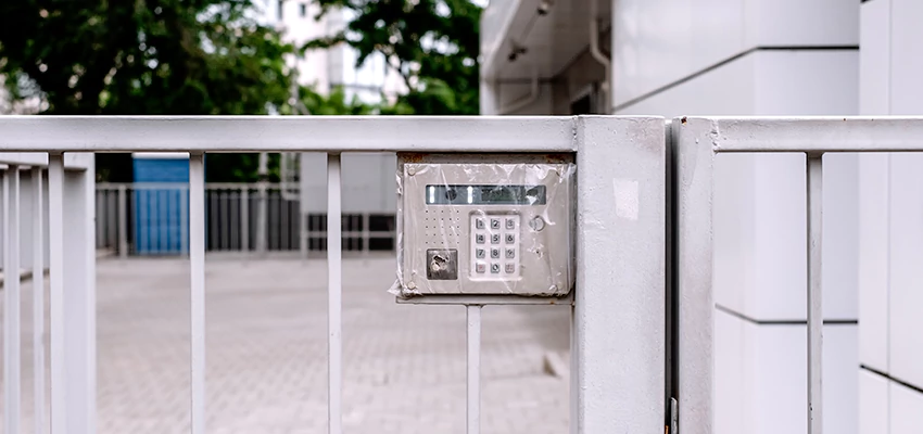 Gate Locks For Metal Gates in Woodstock, Illinois