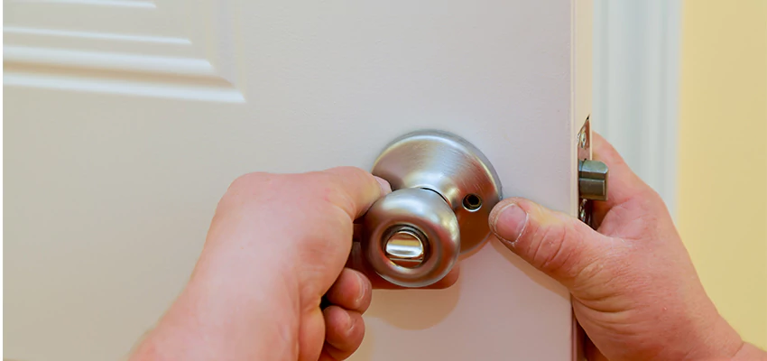 After-hours Locksmith For Lock And Key Installation in Woodstock, IL